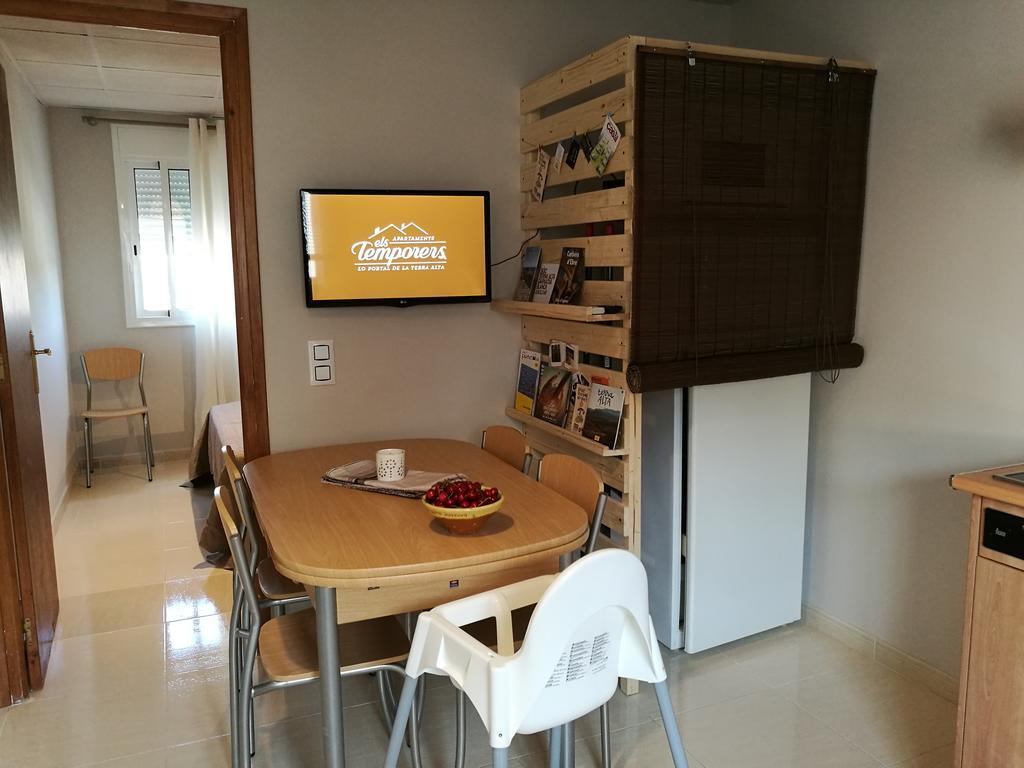 Apartaments Els Temporers Corbera Kültér fotó
